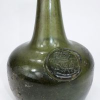 Shaft & Globe Dated Crown Tavern Glass Wine Bottle Oxford 1684